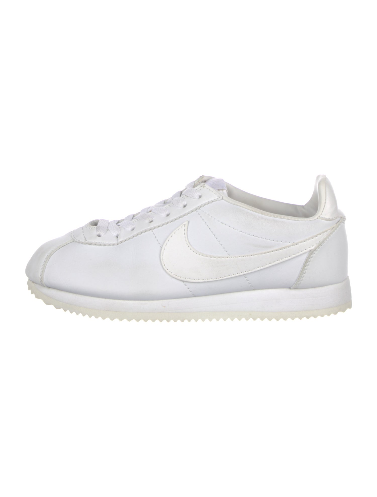 Nike Leather Scalloped Accent Sneakers