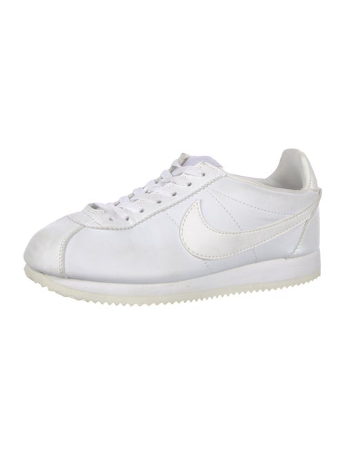 Nike Leather Scalloped Accent Sneakers