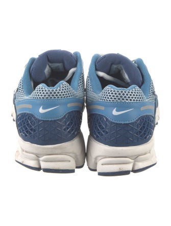 Nike Mesh Printed Athletic Sneakers