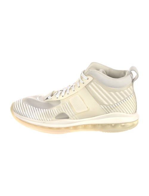 Nike Striped Leather Trim Embellishment Sneakers