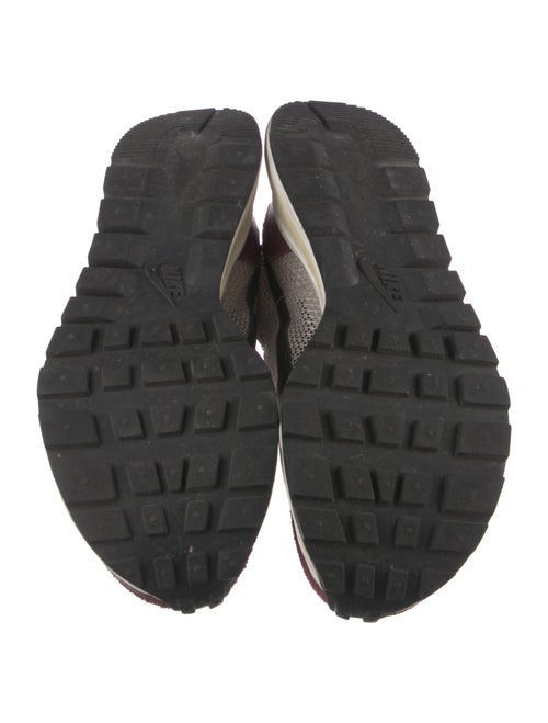 Nike Mesh Printed Athletic Sneakers