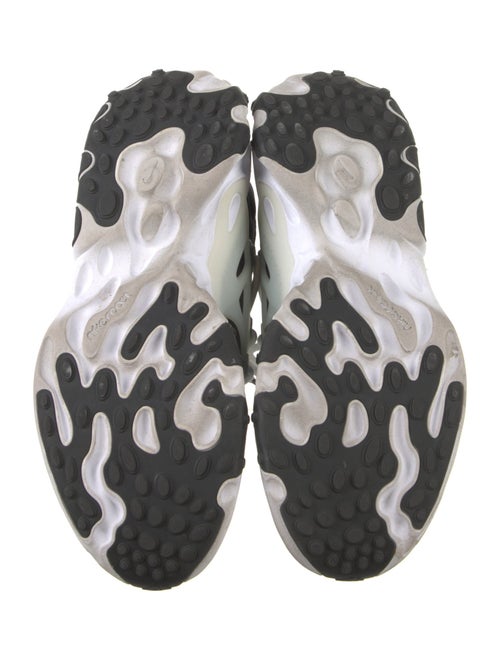 Nike Neoprene Colorblock Pattern Sneakers