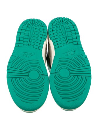 Nike Dunk High Phantom Stadium Green (GS) Sneakers