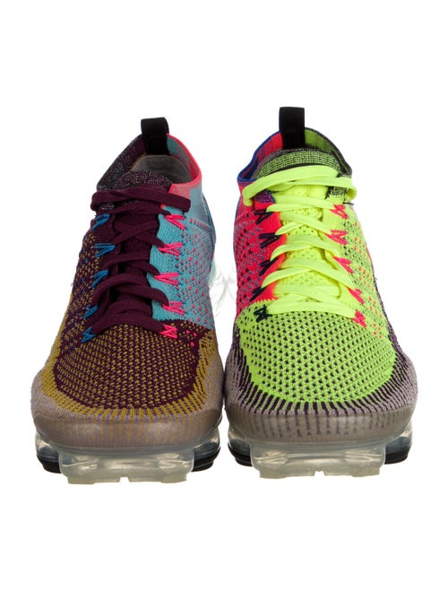 Nike Printed Sneakers