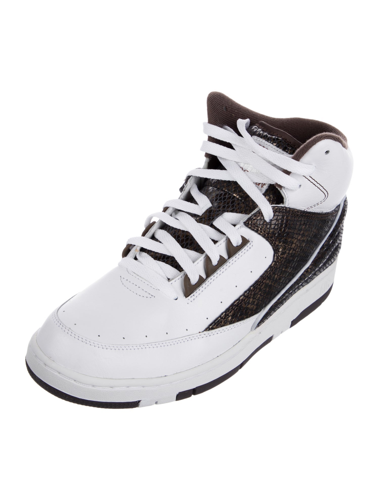 Nike Leather Colorblock Pattern Sneakers