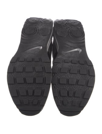 Nike Colorblock Pattern Athletic Sneakers