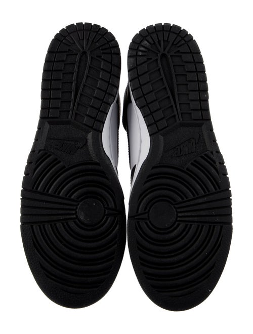 Nike Leather Colorblock Pattern Athletic Sneakers