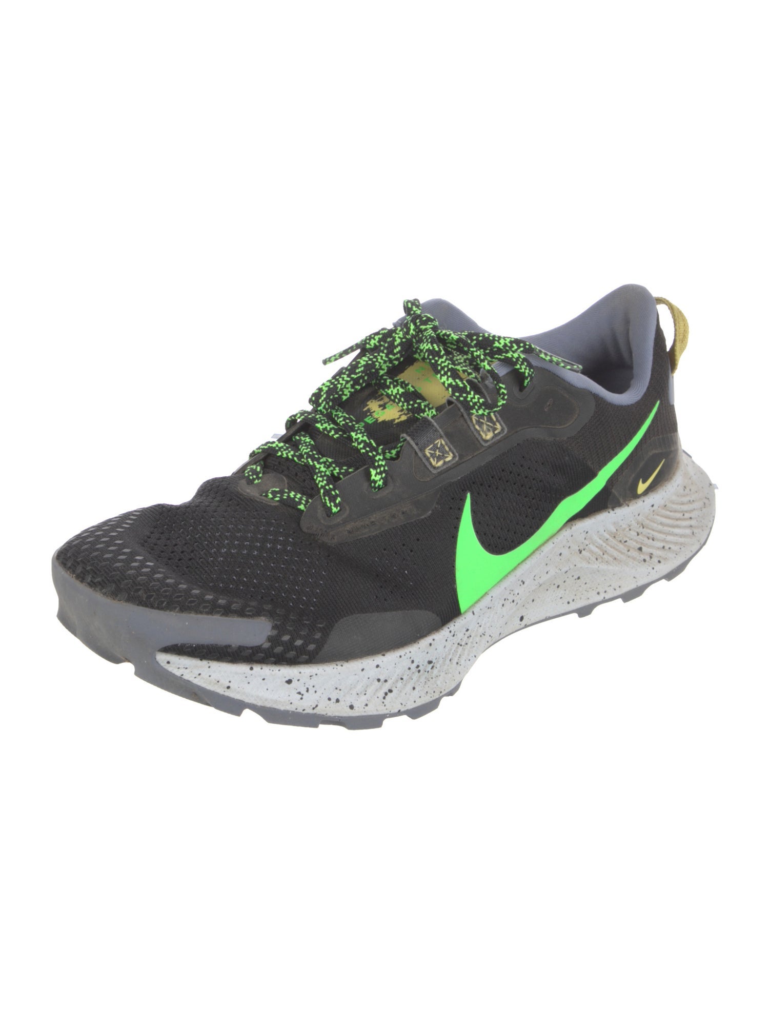 Nike Mesh Colorblock Pattern Athletic Sneakers
