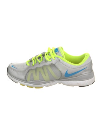 Nike Flex TR2 Athletic Sneakers