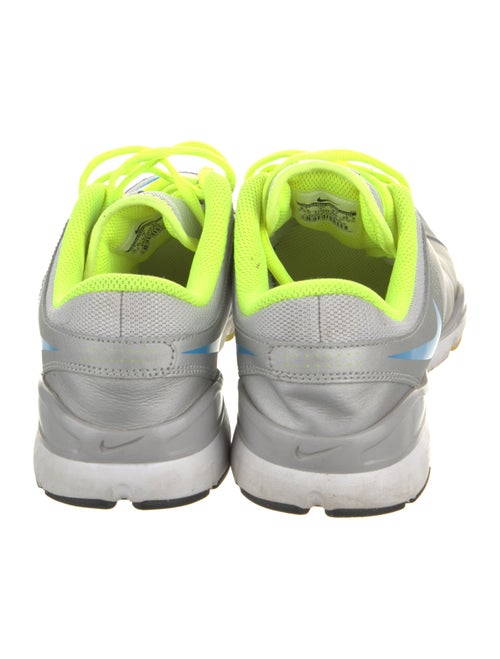 Nike Flex TR2 Athletic Sneakers