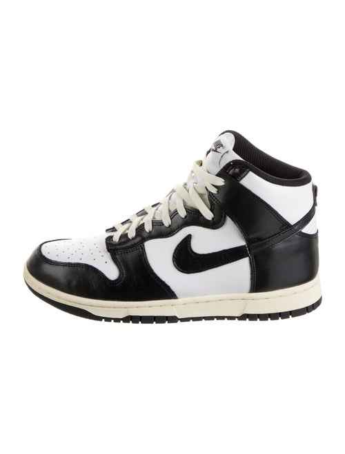 Nike Leather Colorblock Pattern Athletic Sneakers