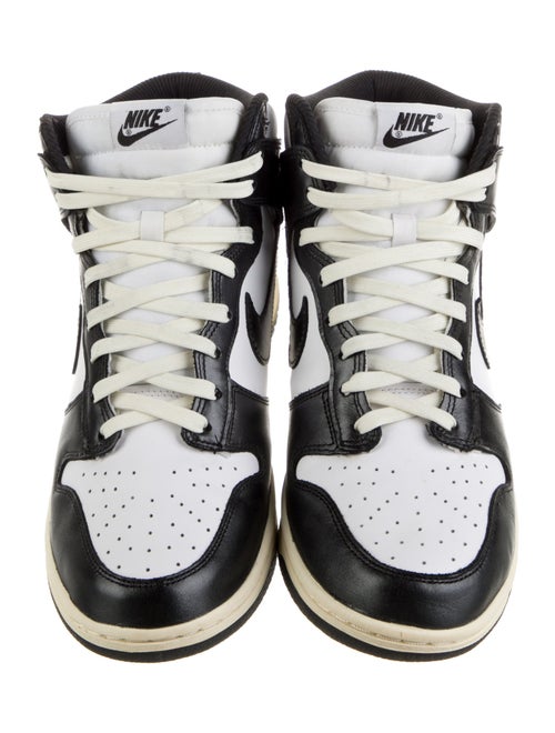Nike Leather Colorblock Pattern Athletic Sneakers