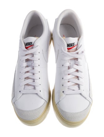 Nike Leather Colorblock Pattern Sneakers