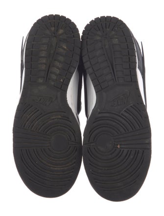 Nike Leather Graphic Print Athletic Sneakers