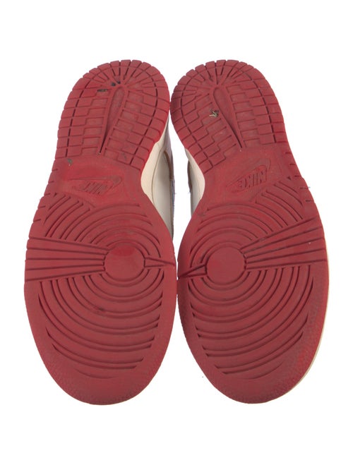 Nike Leather Colorblock Pattern Sneakers