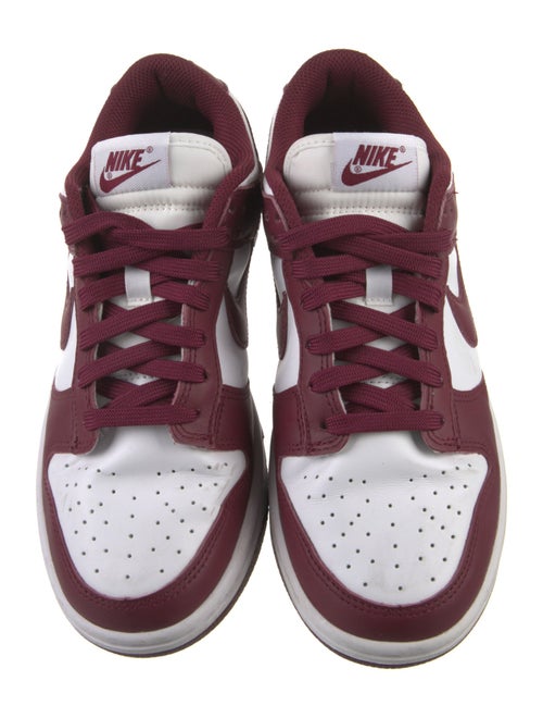 Nike Leather Colorblock Pattern Sneakers