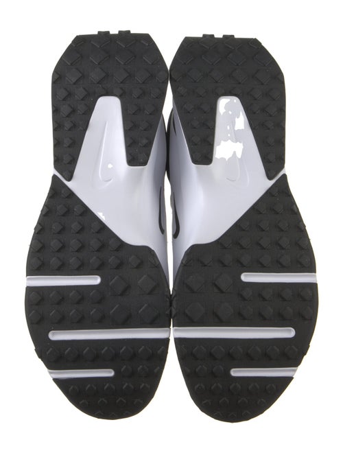 Nike Colorblock Pattern Embroidered Accent Athletic Sneakers