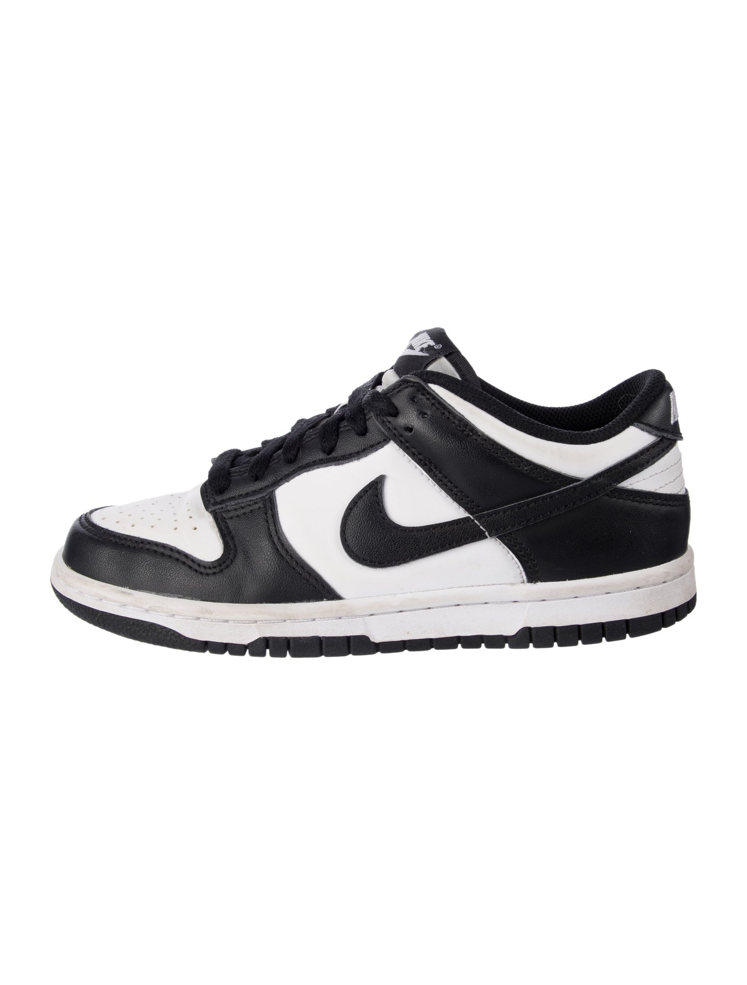 Nike Leather Colorblock Pattern Athletic Sneakers