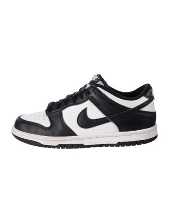 Nike Leather Colorblock Pattern Athletic Sneakers