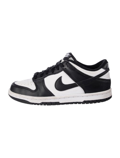 Nike Leather Colorblock Pattern Athletic Sneakers