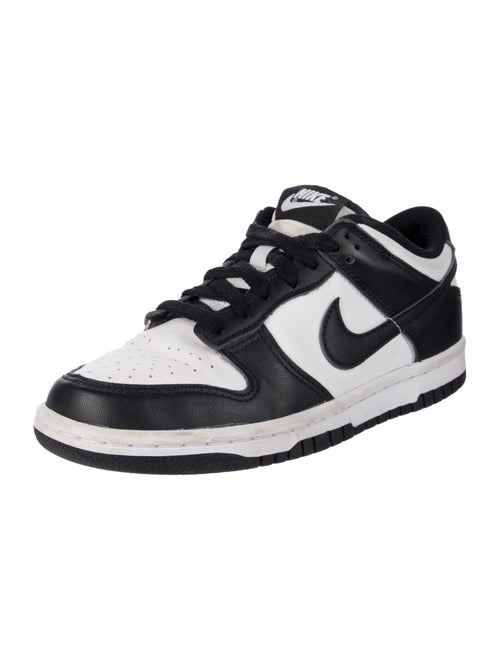 Nike Leather Colorblock Pattern Athletic Sneakers