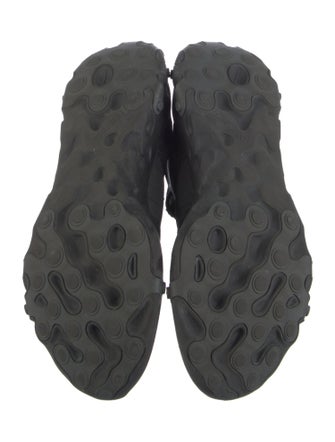 Nike Mesh Athletic Sneakers