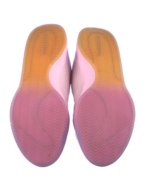 Nike Velvet Sneakers