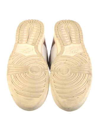 Nike Leather Colorblock Pattern Sneakers