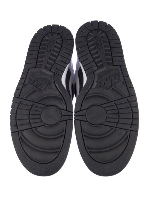 Nike Leather Colorblock Pattern Athletic Sneakers