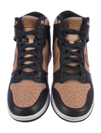 Nike Leather Colorblock Pattern Sneakers