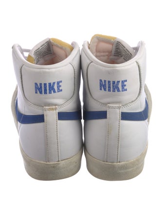 Nike Leather Sneakers