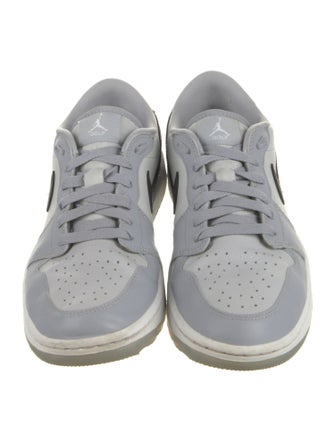 Nike Leather Colorblock Pattern Athletic Sneakers