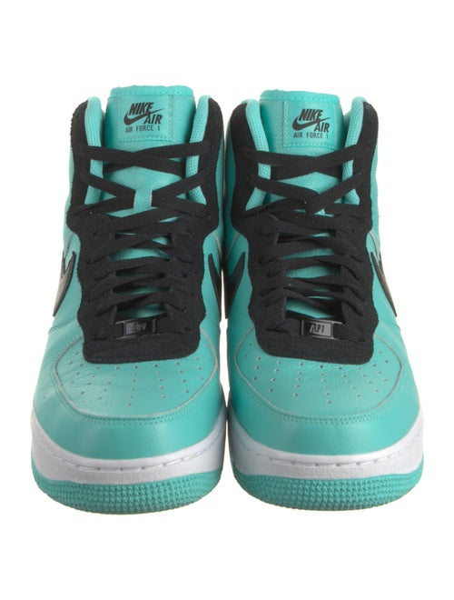 Nike Leather Colorblock Pattern Athletic Sneakers