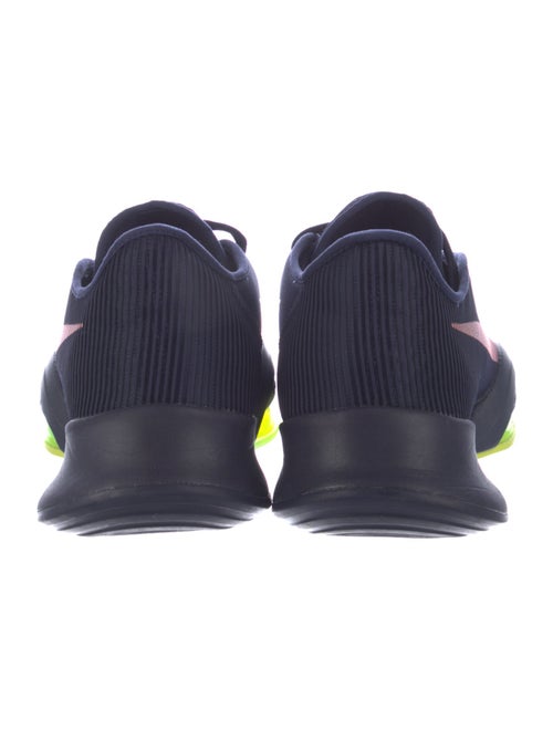 Nike Colorblock Pattern Athletic Sneakers