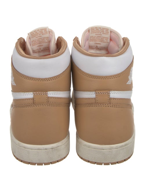 Nike Leather Colorblock Pattern Sneakers