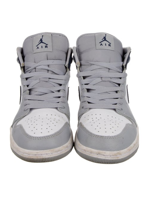 Nike Leather Colorblock Pattern Sneakers