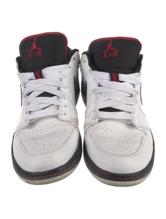 Nike Leather Colorblock Pattern Sneakers