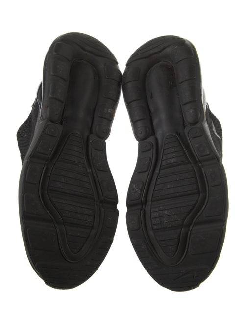 Nike Mesh Colorblock Pattern Athletic Sneakers