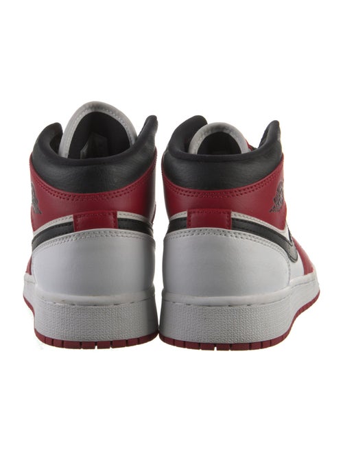 Nike Leather Graphic Print Sneakers