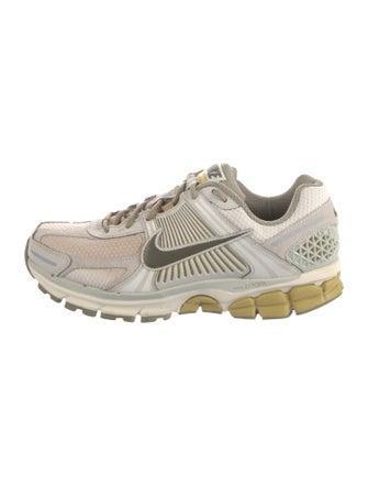 Nike Mesh Printed Athletic Sneakers