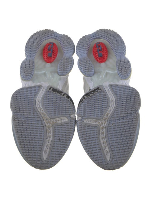 Nike Mesh Printed Sneakers