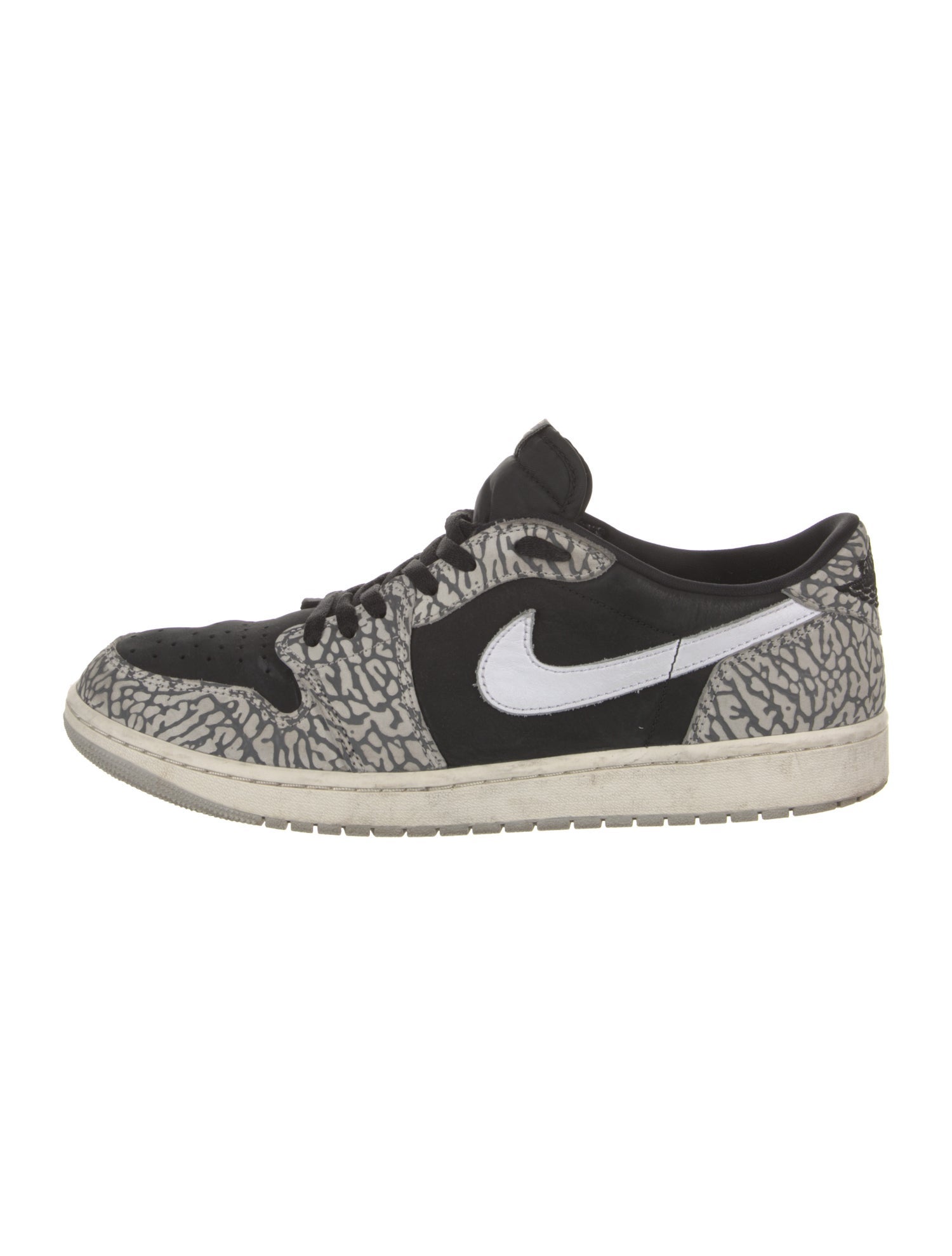 Nike Leather Printed Athletic Sneakers