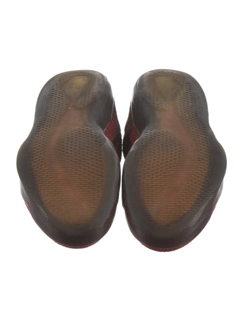 Nike Colorblock Pattern Embroidered Accent Sneakers