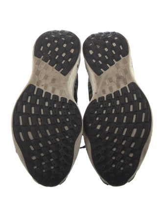 Nike Mesh Printed Sneakers