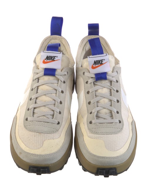 Nike Mesh Colorblock Pattern Athletic Sneakers