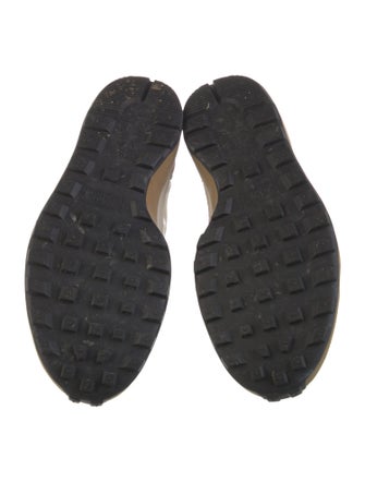 Nike Mesh Colorblock Pattern Athletic Sneakers