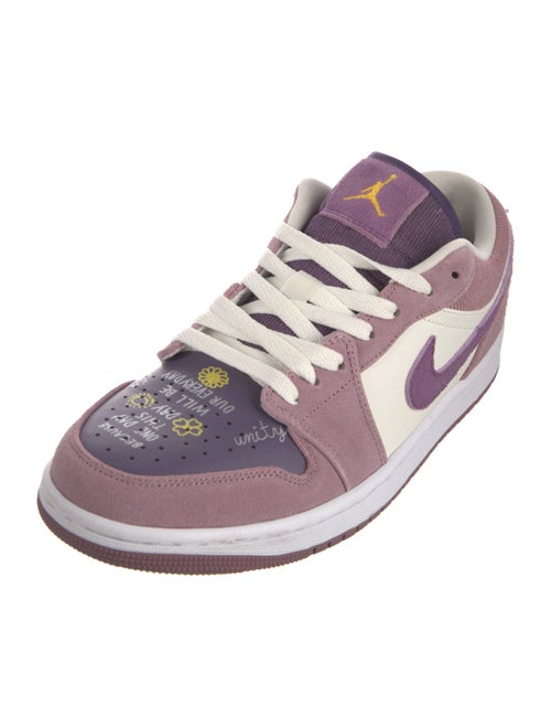 Nike Suede Colorblock Pattern Sneakers