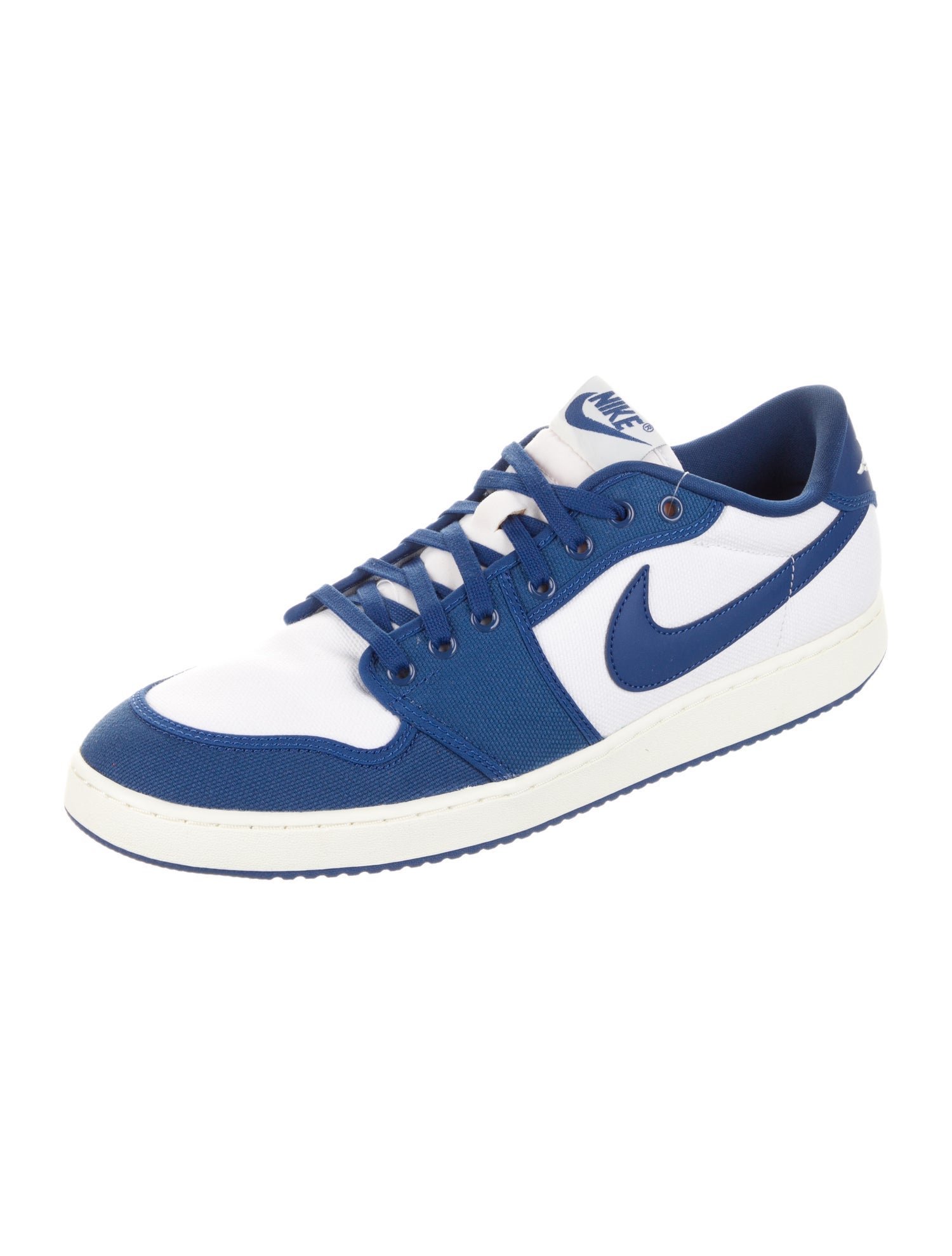 Nike Canvas Athletic Sneakers