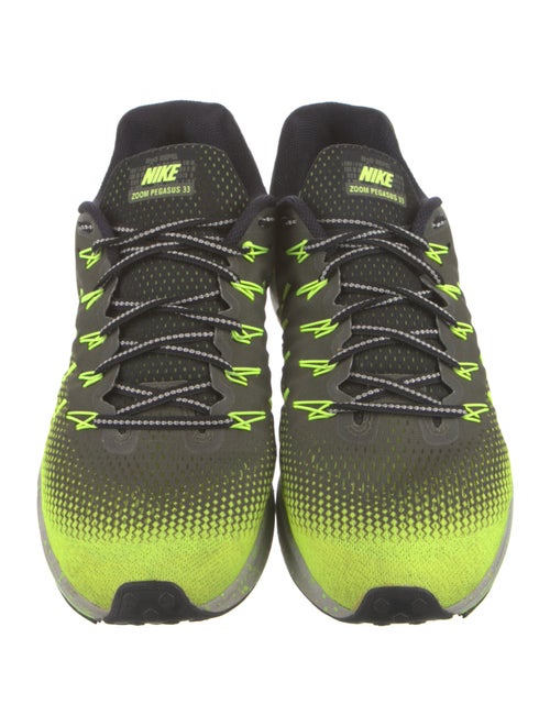 Nike Mesh Printed Athletic Sneakers