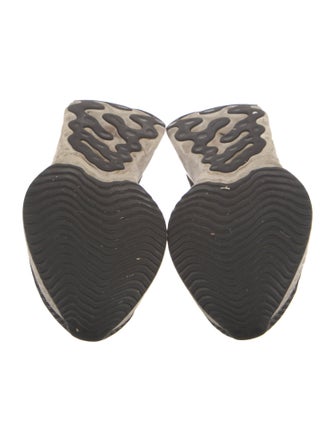 Nike Printed Athletic Sneakers